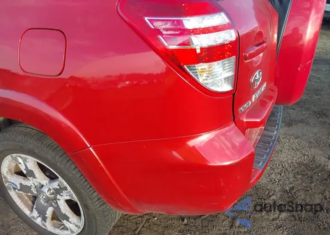2010 Toyota Rav4 Sport z USA, uszkodzony, nr VIN 2T3RF4DV6AW030779